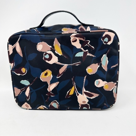 Kate Spade Large Floral Travel Cosmetic Case Bag - Picture 2 of 10
